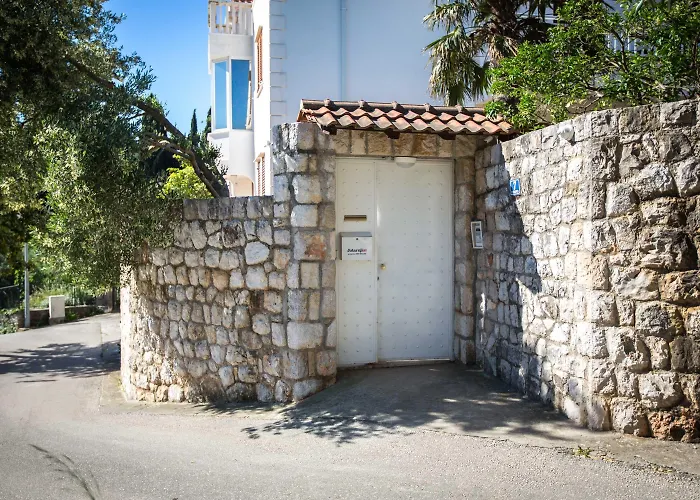 Lapad Royal Feriehus *