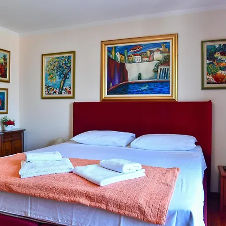 Ferienhaus Lapad Royal