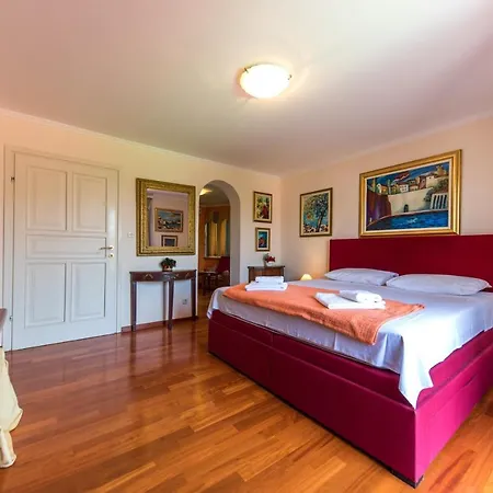 Lapad Royal * Dubrovnik