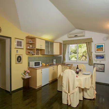 Lapad Royal Holiday home *