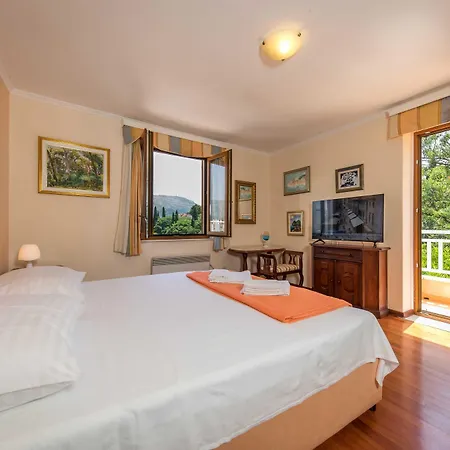 Lapad Royal * Dubrovnik